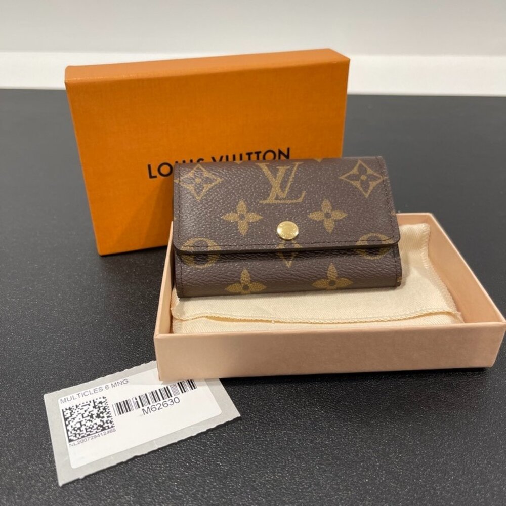 Louis Vuitton Six Key Holder in Monogram Canvas (JB1273)